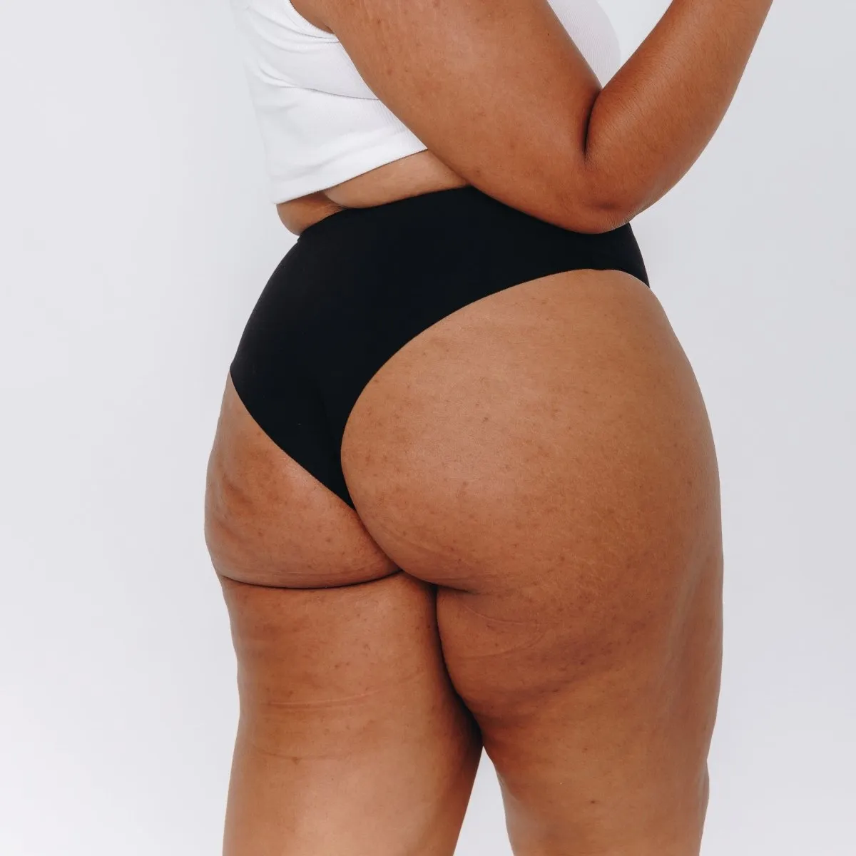 High-Rise Cheeky - Seamless Cotton - Black
