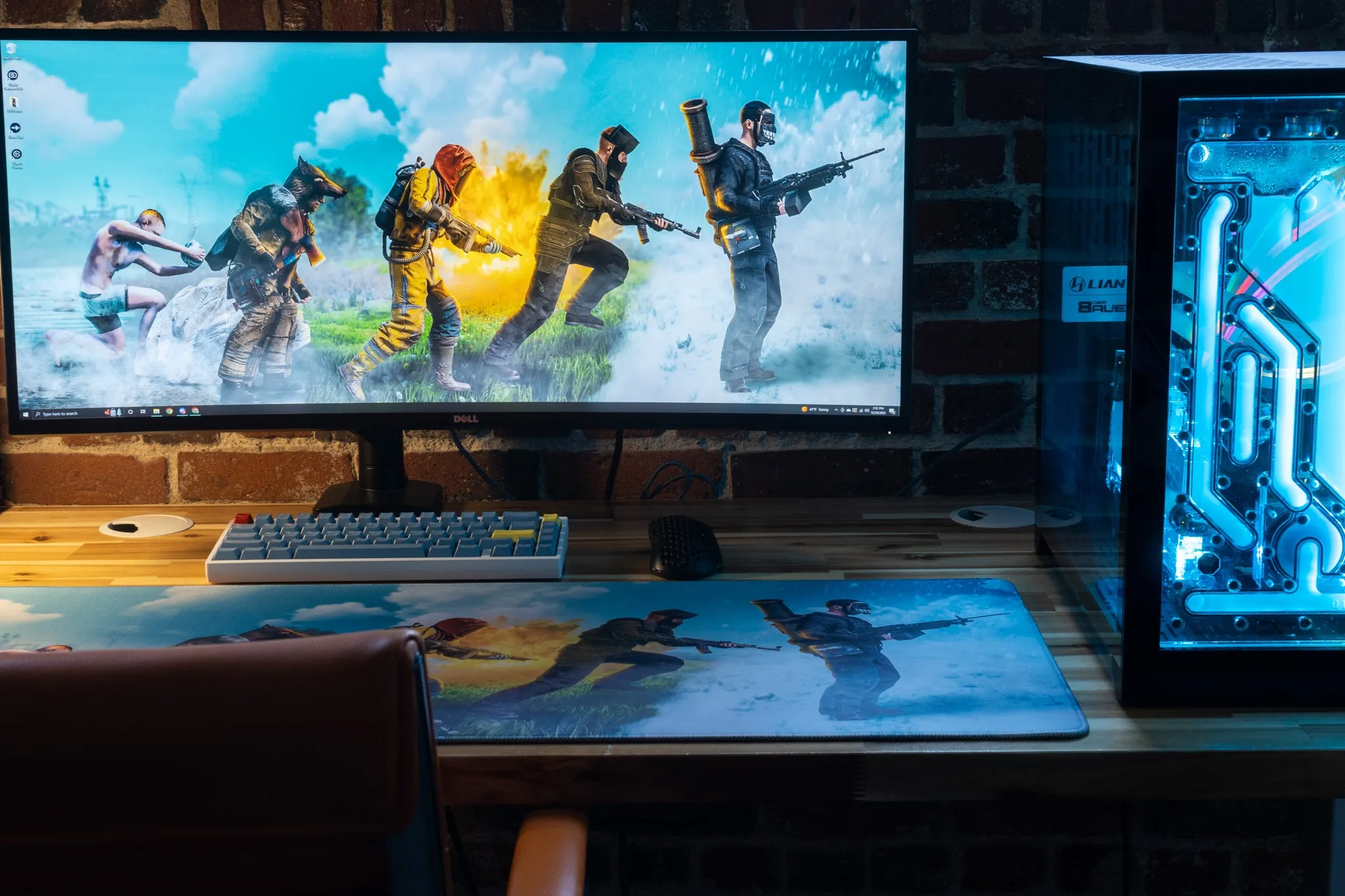 Limited Edition - "Yexom - The Ascent of Rust" Content Creator Collaboration Rust XL Mousepad