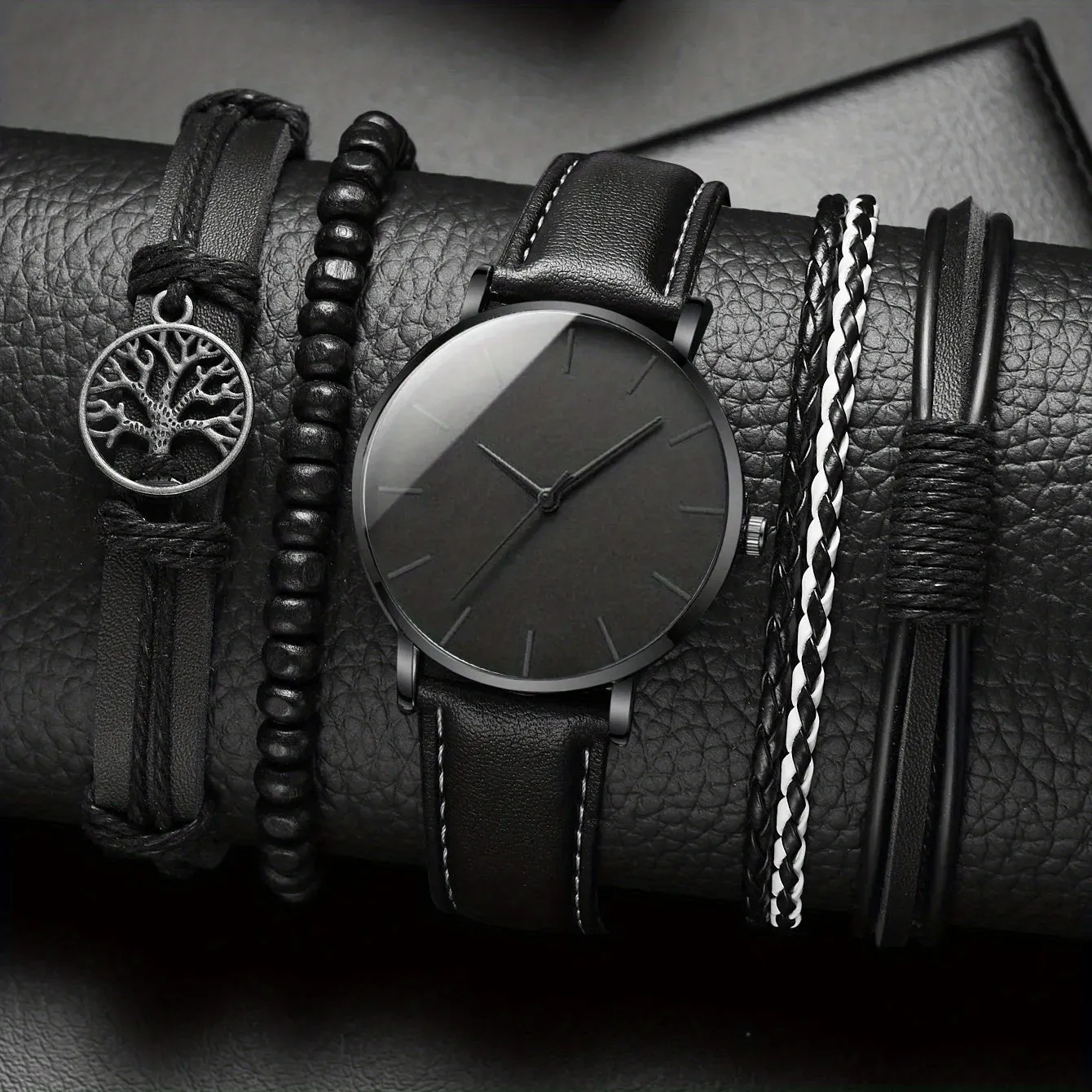 Mens Quartz Watch with Bracelets Set Perfect for Gifting